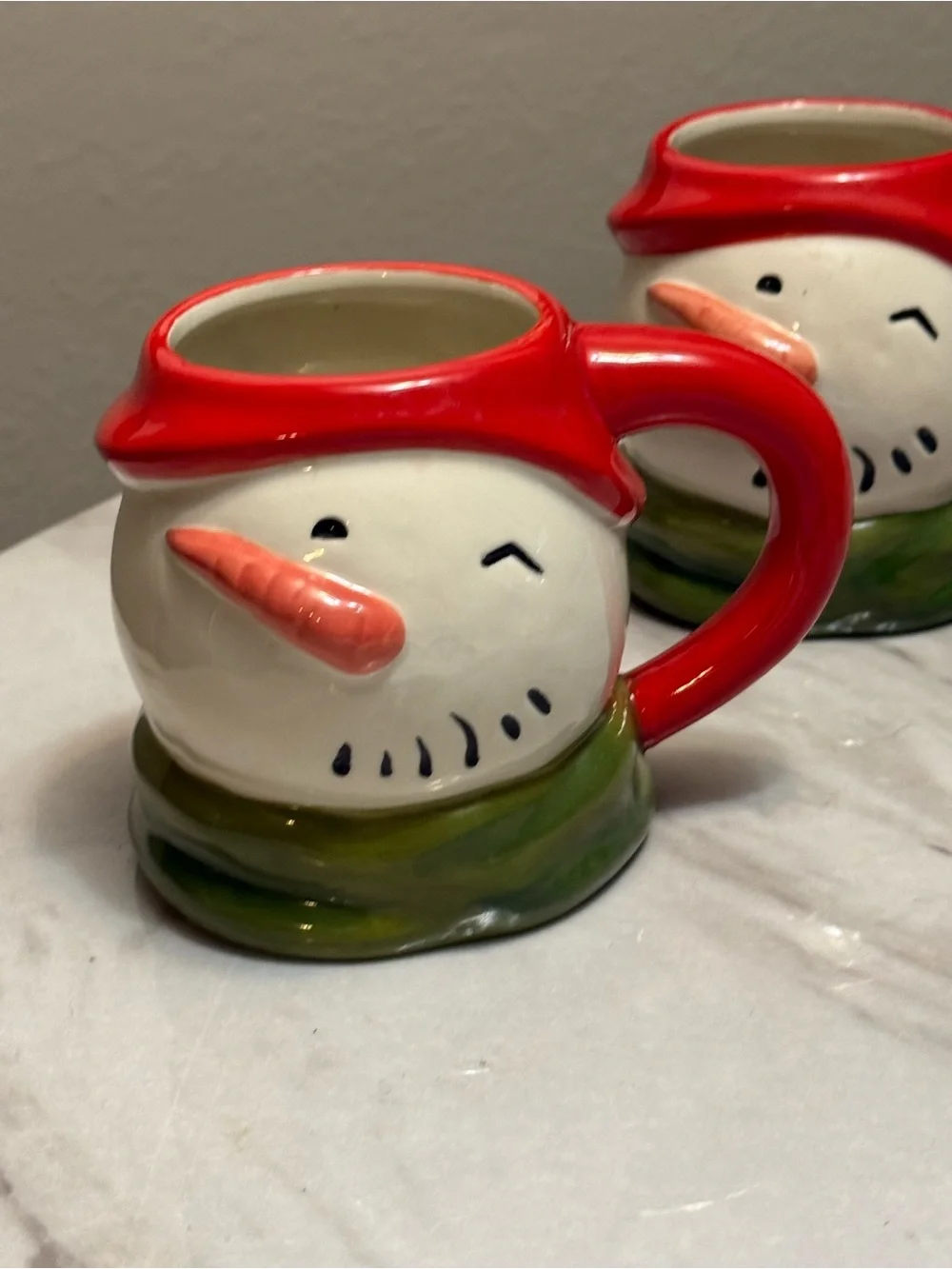 Threshold Earthenware Snowman Figural Coffee Mug Set 2pc Red Hat DW/MW